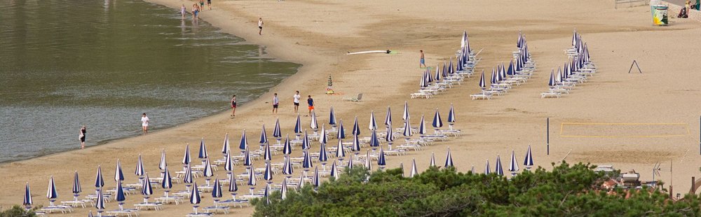 Plage du Paradis, île de Rab