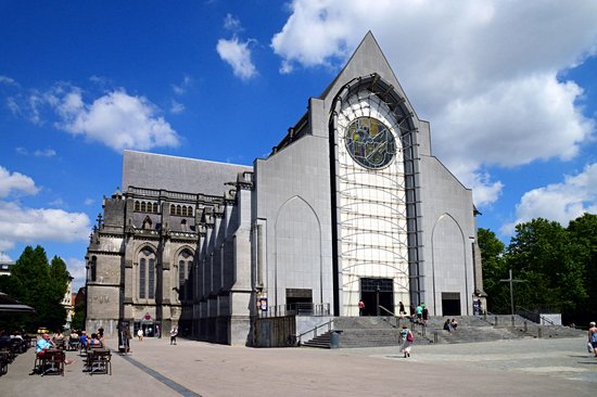 La cathédrale Notre-Dame-de-la-Treille