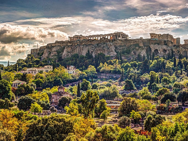 L'agora, l'arc de Galère et la Rotonde