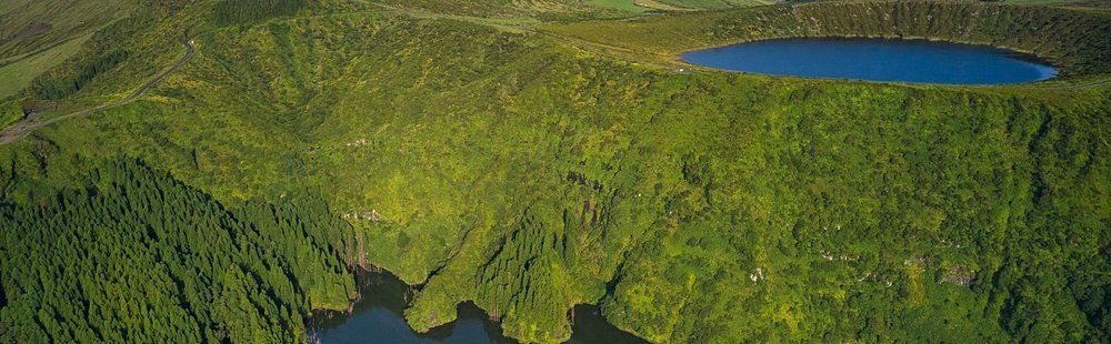 La Caldeirao Lagoa Funda et les lacs jumeaux