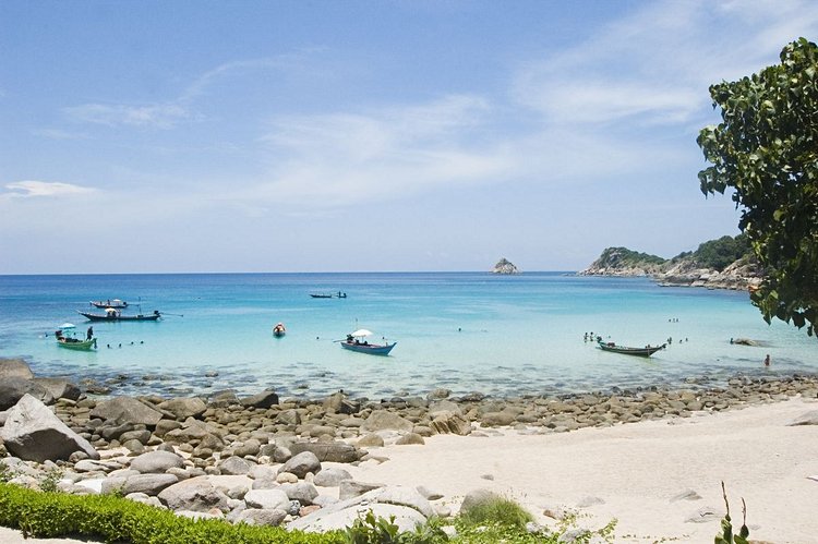 Baignade et snorkeling à la plage de Ao Leuk 2
