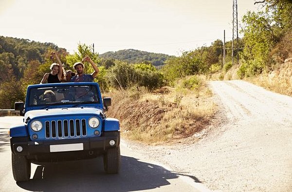 Silloner les routes en 4x4 ou en quad