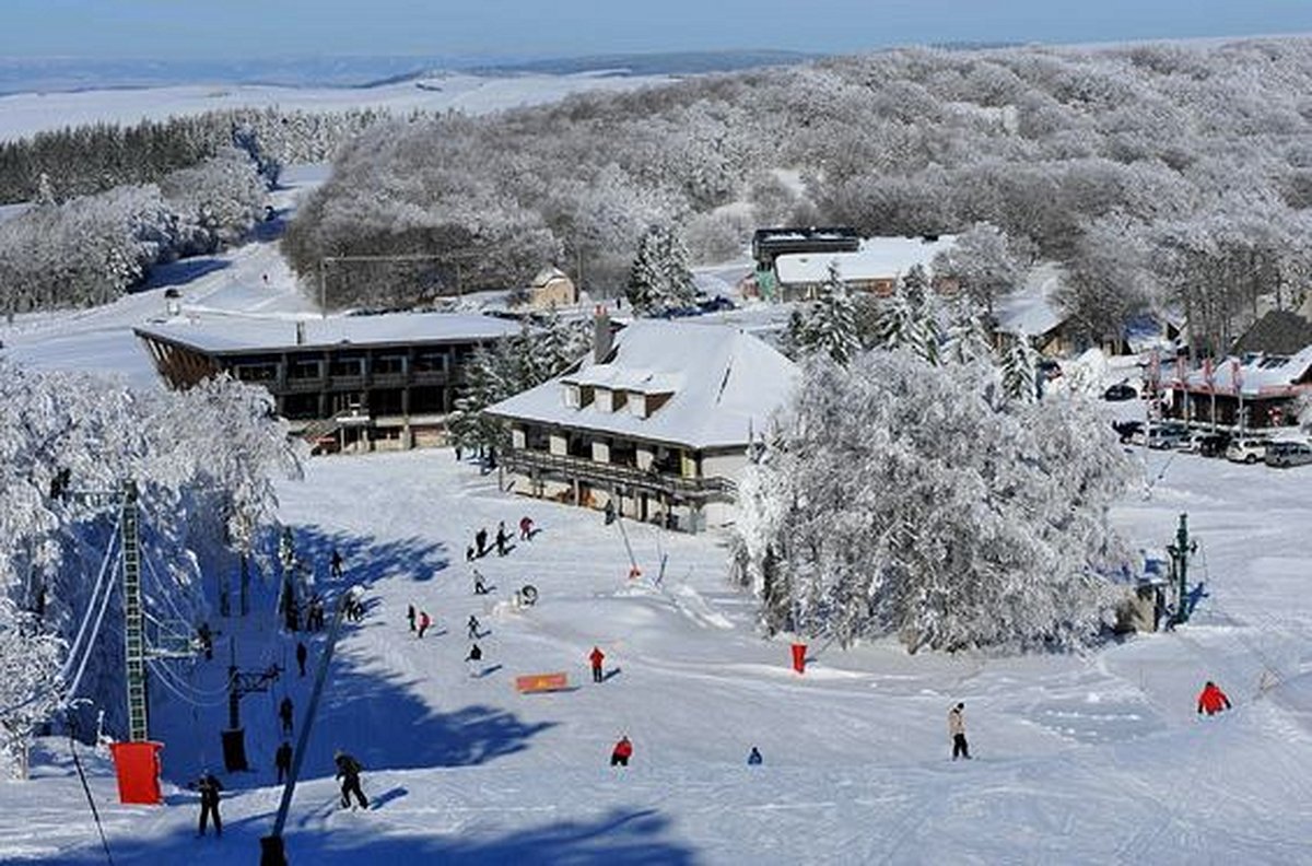 Faire du ski sur les hauts plateaux