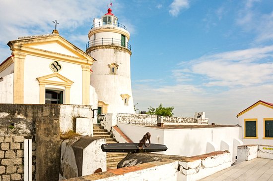 Guia Lighthouse