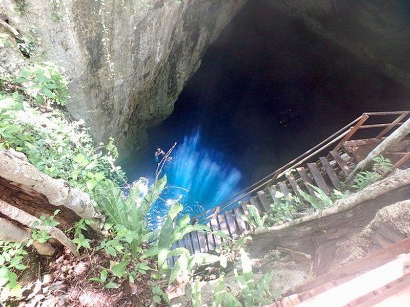 Cenote Nayah, Pixyá