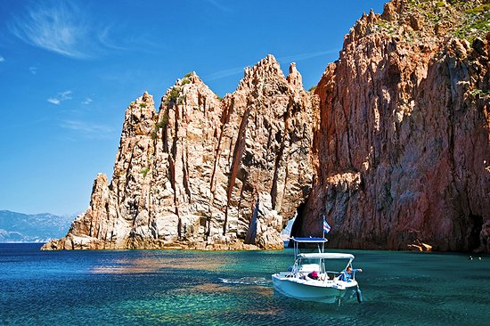 Explorer les calanques de Piana