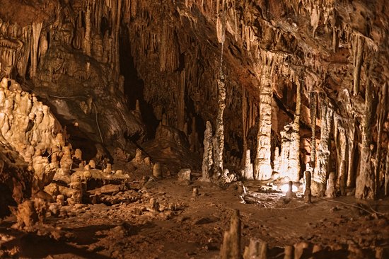 Grottes de Diros