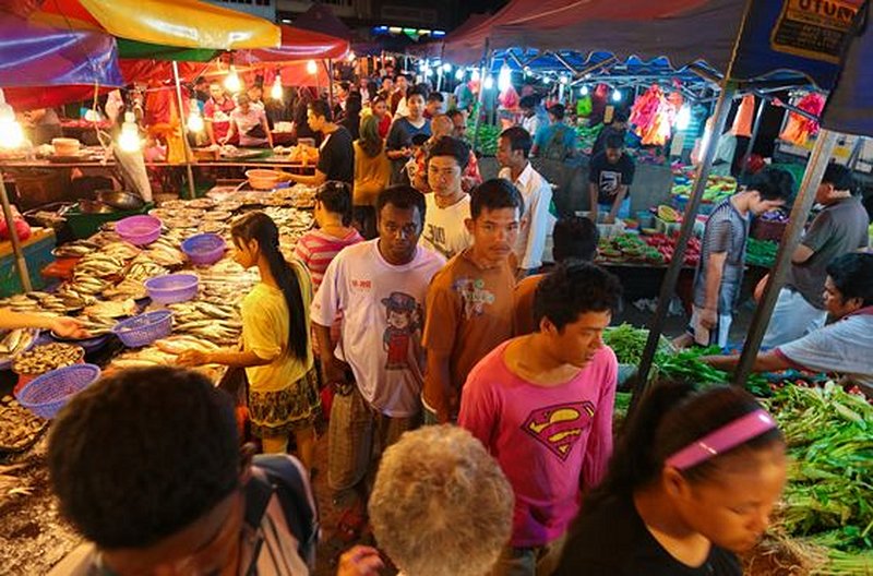 Découvrir les marchés locaux