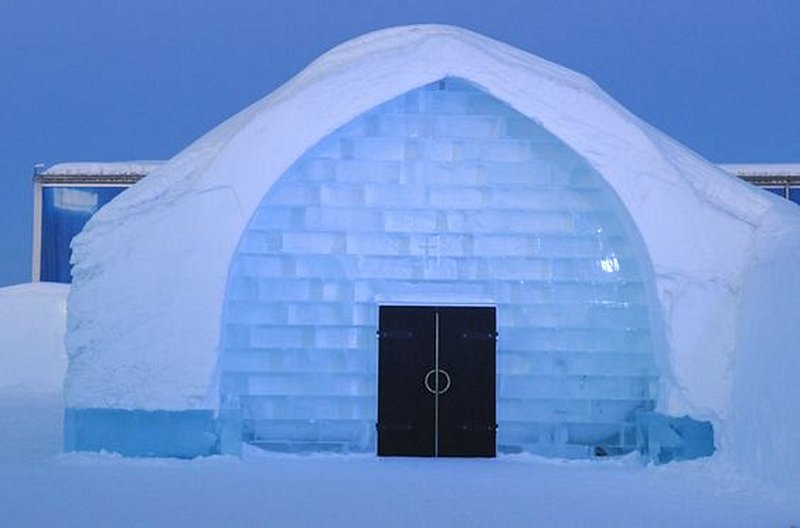 Dormir dans un hôtel de glace