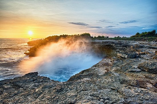 Admirer Devil’s Tear 