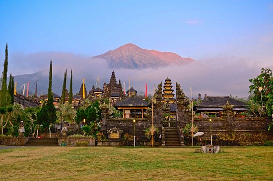 Mont Agung