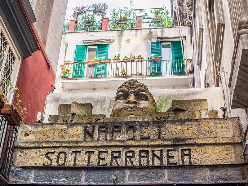 Découvrir la Naples souterraine