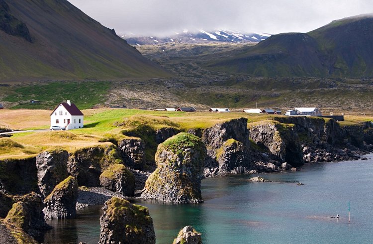 La randonnée de Arnarstapi à Hellnar