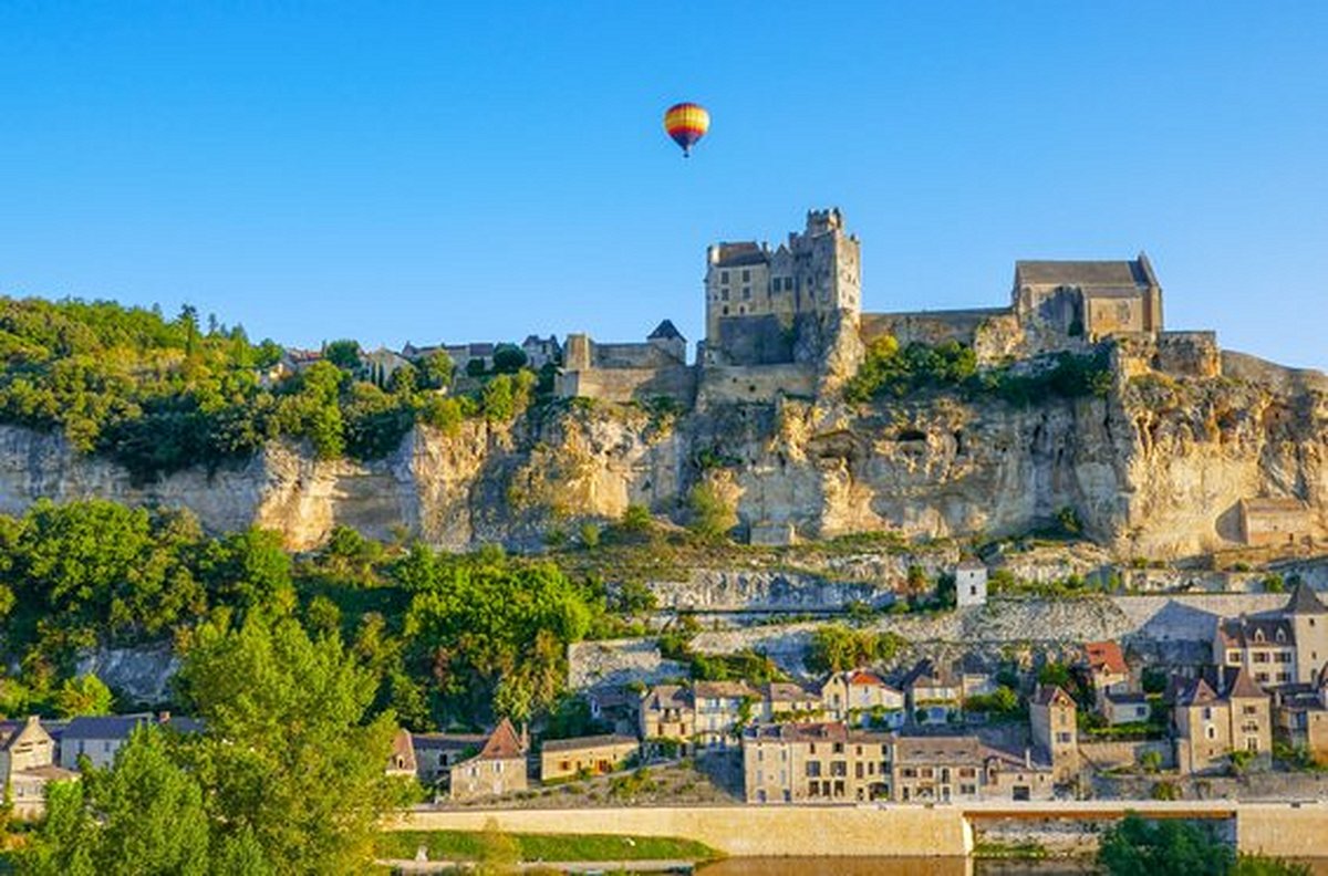 Survoler la région et admirer les paysages d'en haut