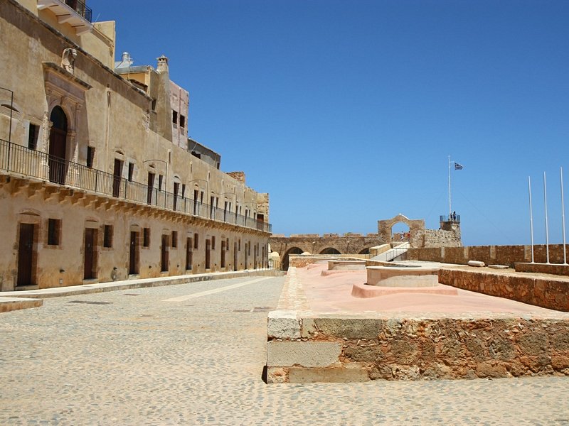 Le fort Firkas et le musée maritime