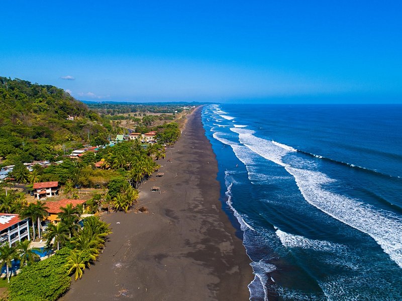 La conviviale : Playa Hermosa de Jaco