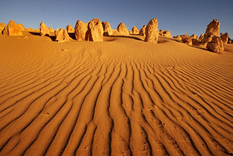Pinnacles Desert 2