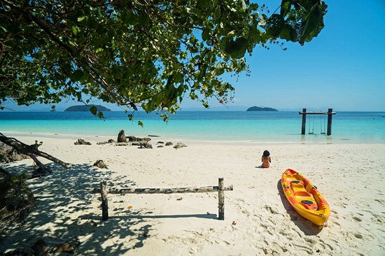 Nyaung Oo Phee Island