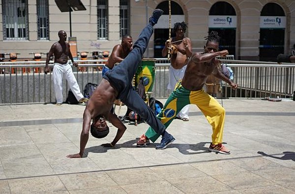 S’initier à la Capoeira