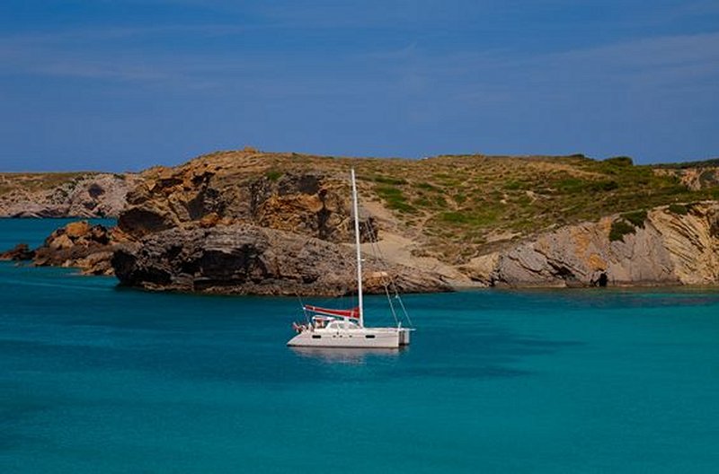 Faire une excursion en bateau
