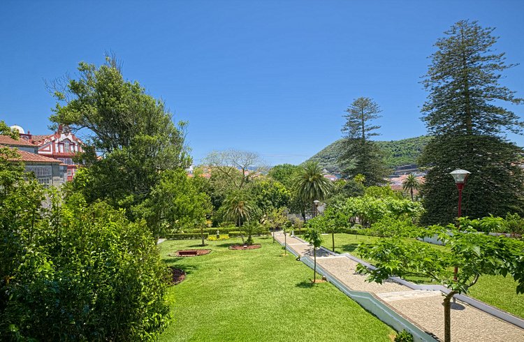 La pause sucrée au jardin public Duque da terceira 2