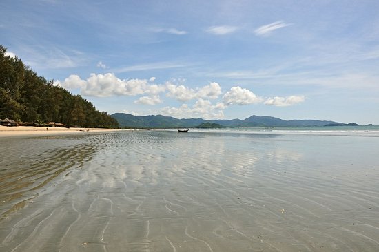 Maungmagan Beach