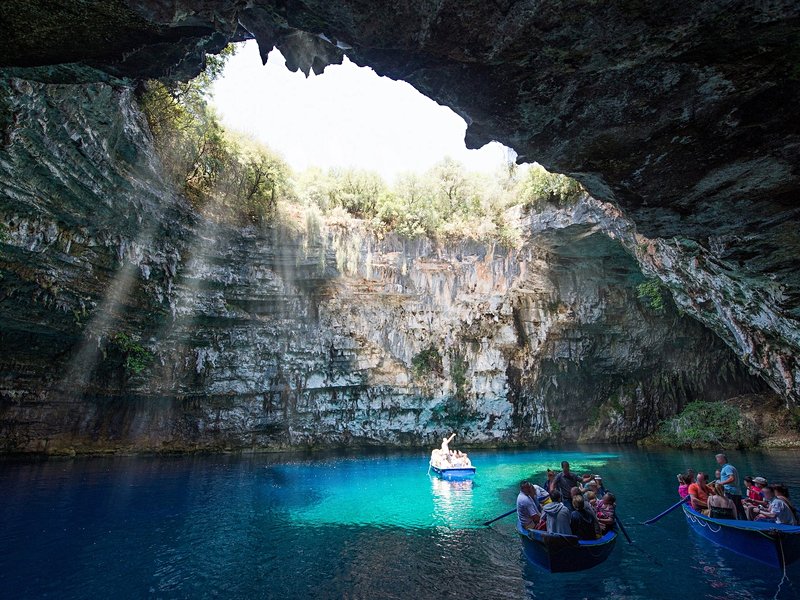 La grotte de Drogarati et le lac souterrain de Melissani