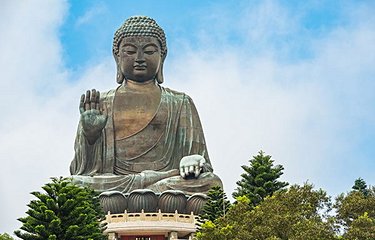 Le bouddha géant de Tian Tan sur l'île de Lantau