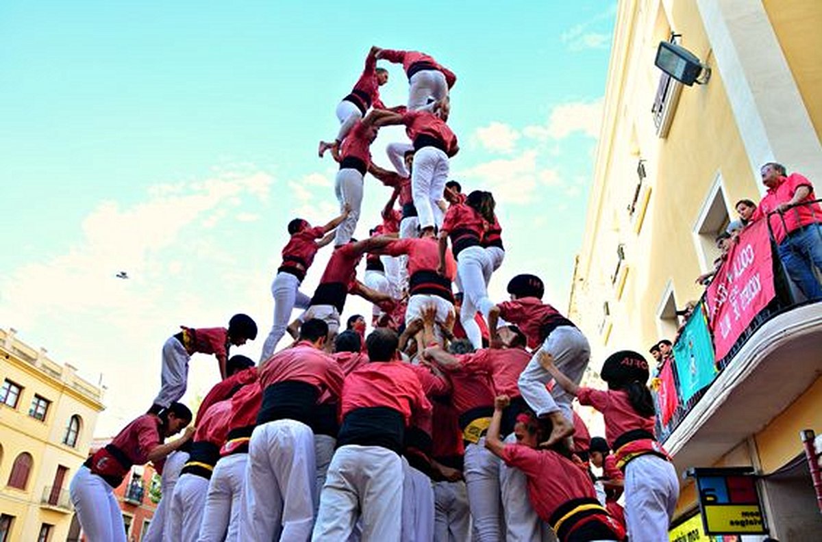 Assister à un spectacle de Castellers