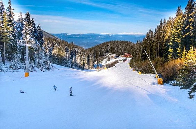Marcher et skier dans le parc national de Pirin