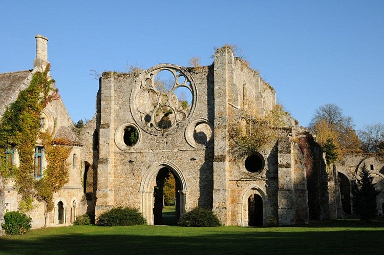 L’abbaye des Vaux de Cernay 2