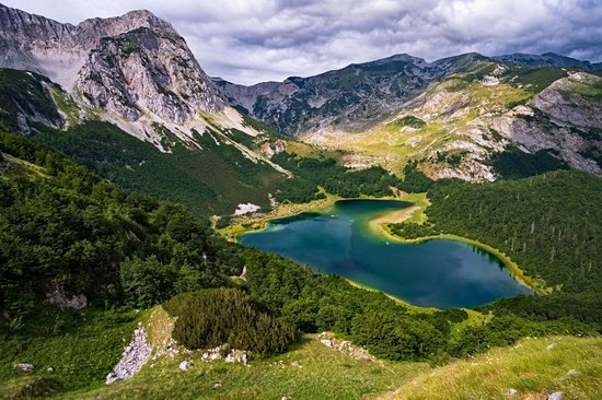 Trnovačko Lake