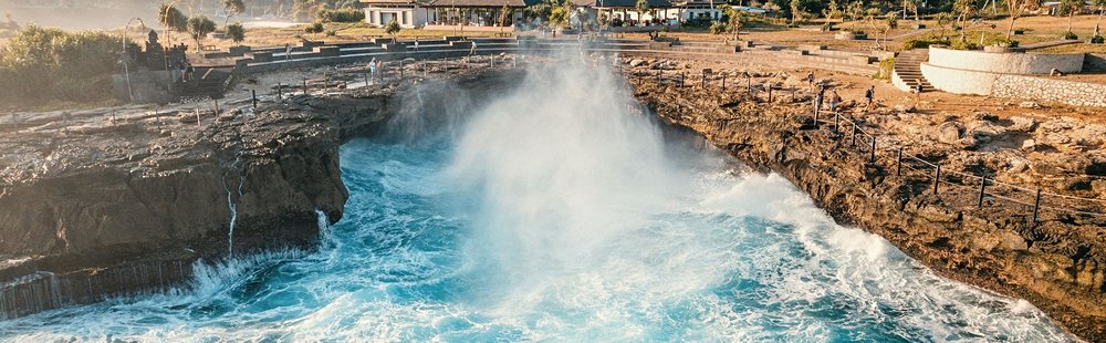 Admirer Devil’s Tear 