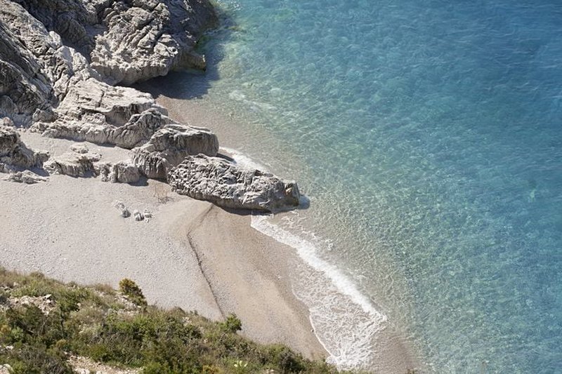 plage Gjiri i Akuariumit