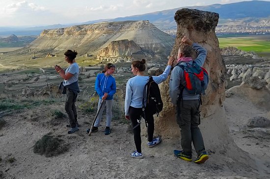 Découvrir la Cappadoce, sa configuration géologique et son habitat troglodytique