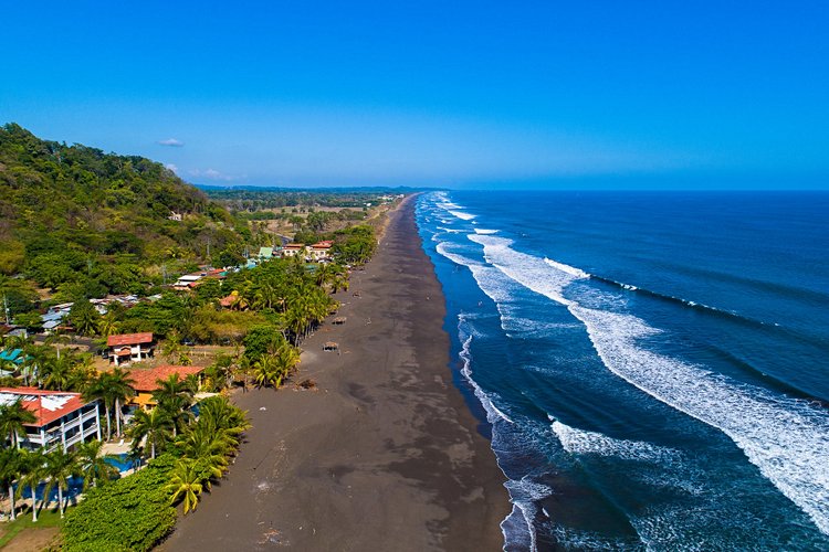 La conviviale : Playa Hermosa de Jaco 3