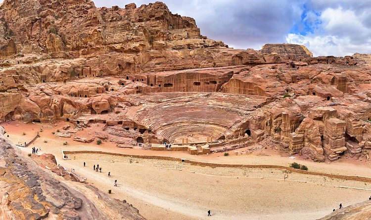 Le spectacle monumental du théâtre de Pétra