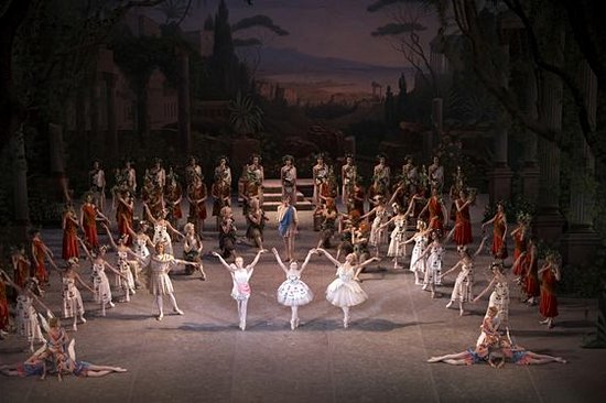 Assister à un ballet