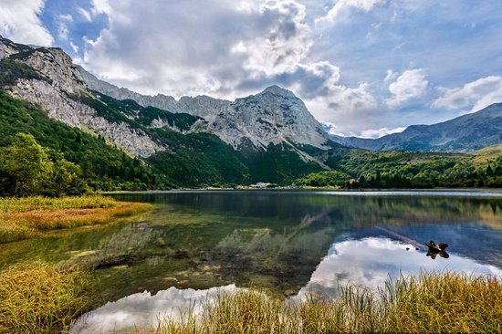 Trnovačko Lake