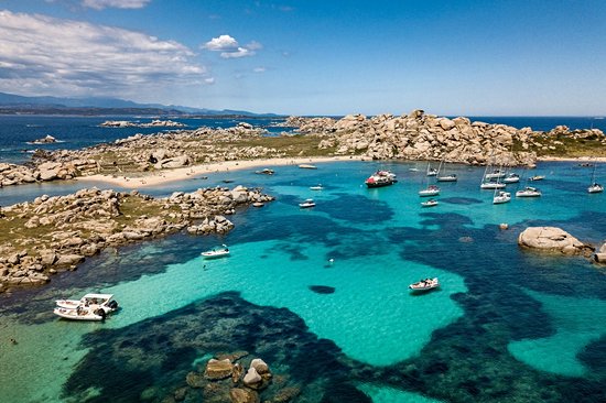 Les îles Lavezzi