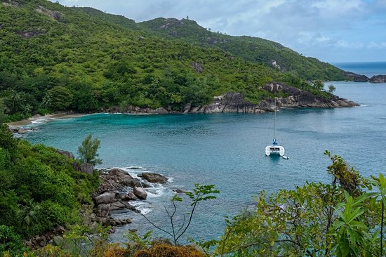 Anse Major Trail