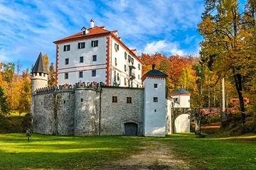 Snežnik Castle