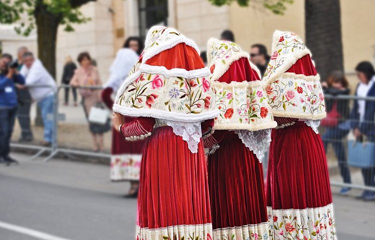 Costumes traditionnels sardes