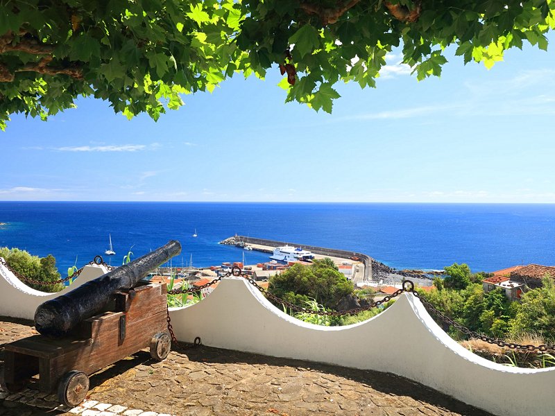 Lajes das flores