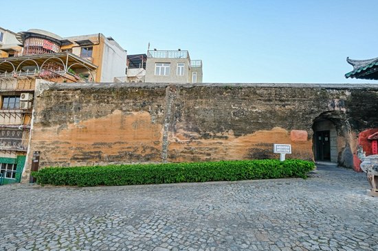 Walls of Macau