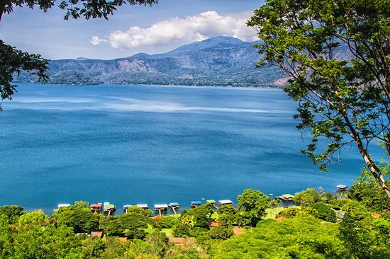 Lac Coatepeque