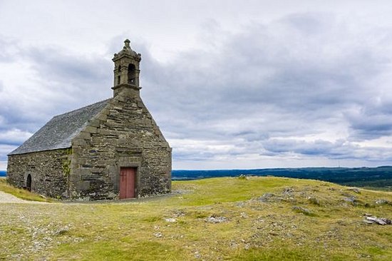 Grimper au sommet des Monts d’Arrée