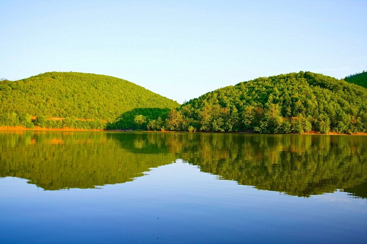 Le lac de Batlava