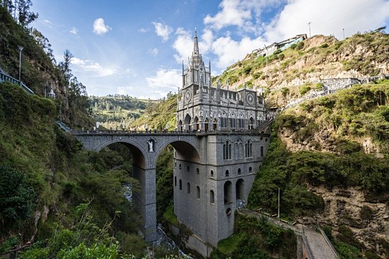 Sanctuaire de Las Lajas
