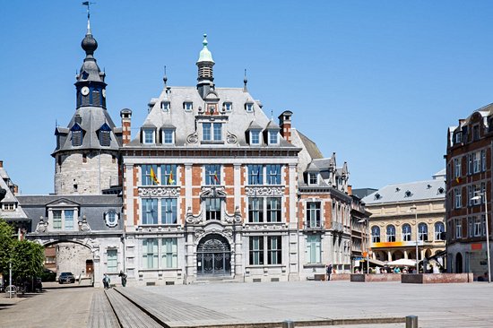 Namur